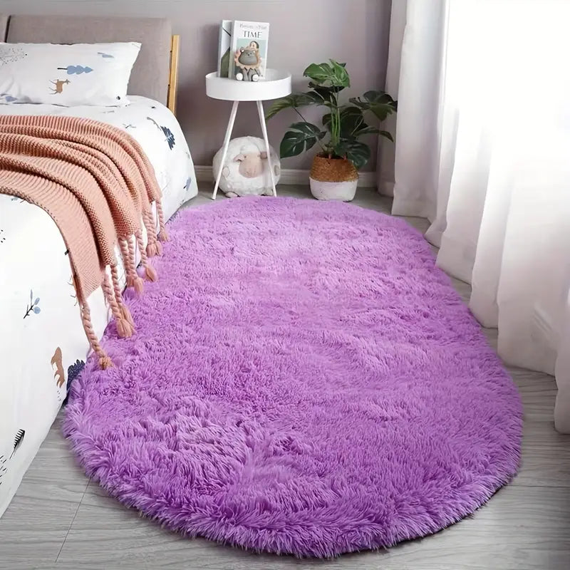 Plush Oval Area Rug for Bedroom and Living Room - Soft Polyester