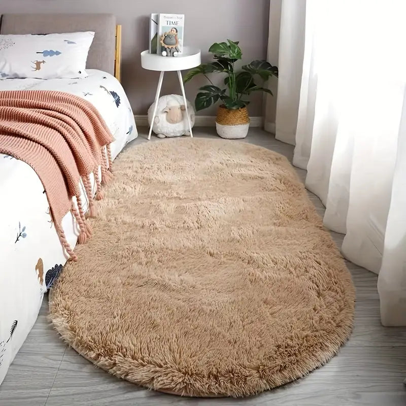 Plush Oval Area Rug for Bedroom and Living Room - Soft Polyester
