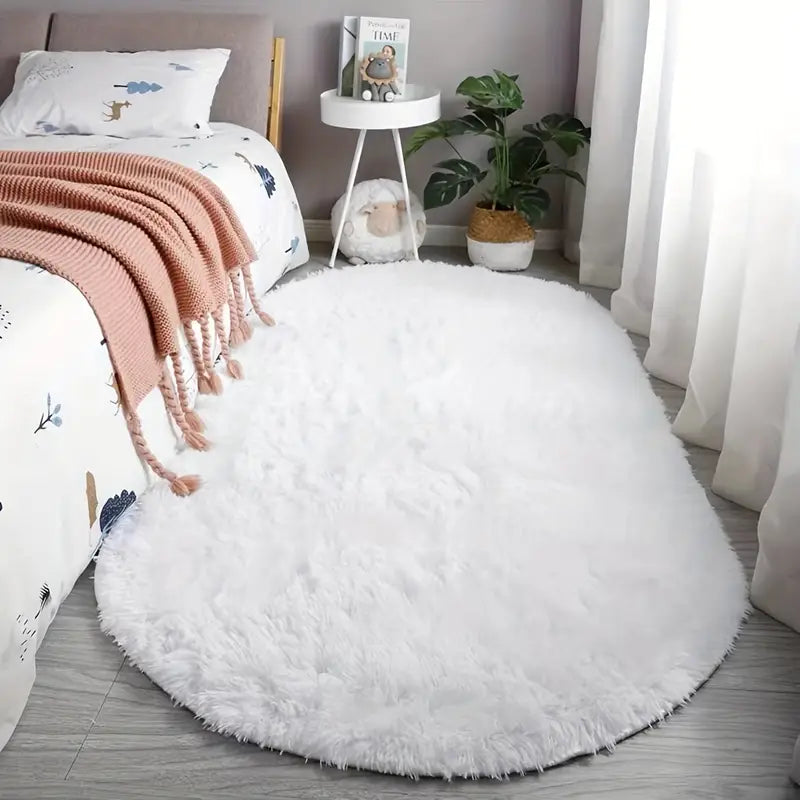 Plush Oval Area Rug for Bedroom and Living Room - Soft Polyester