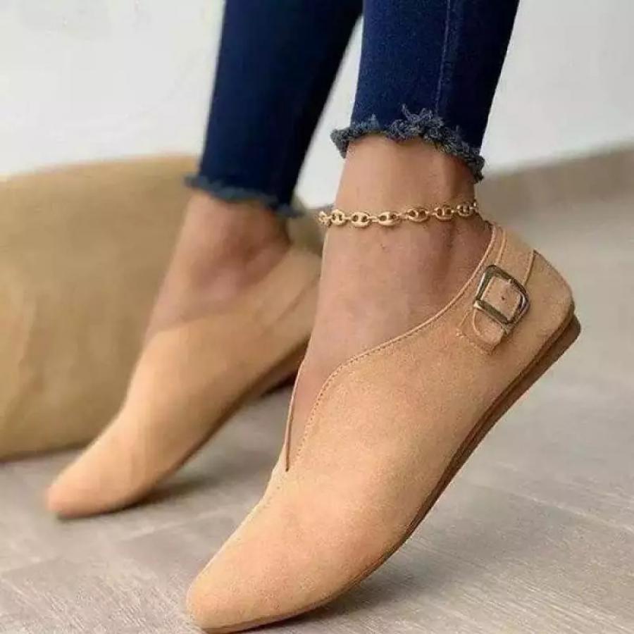 Women's slip-on flat shoes